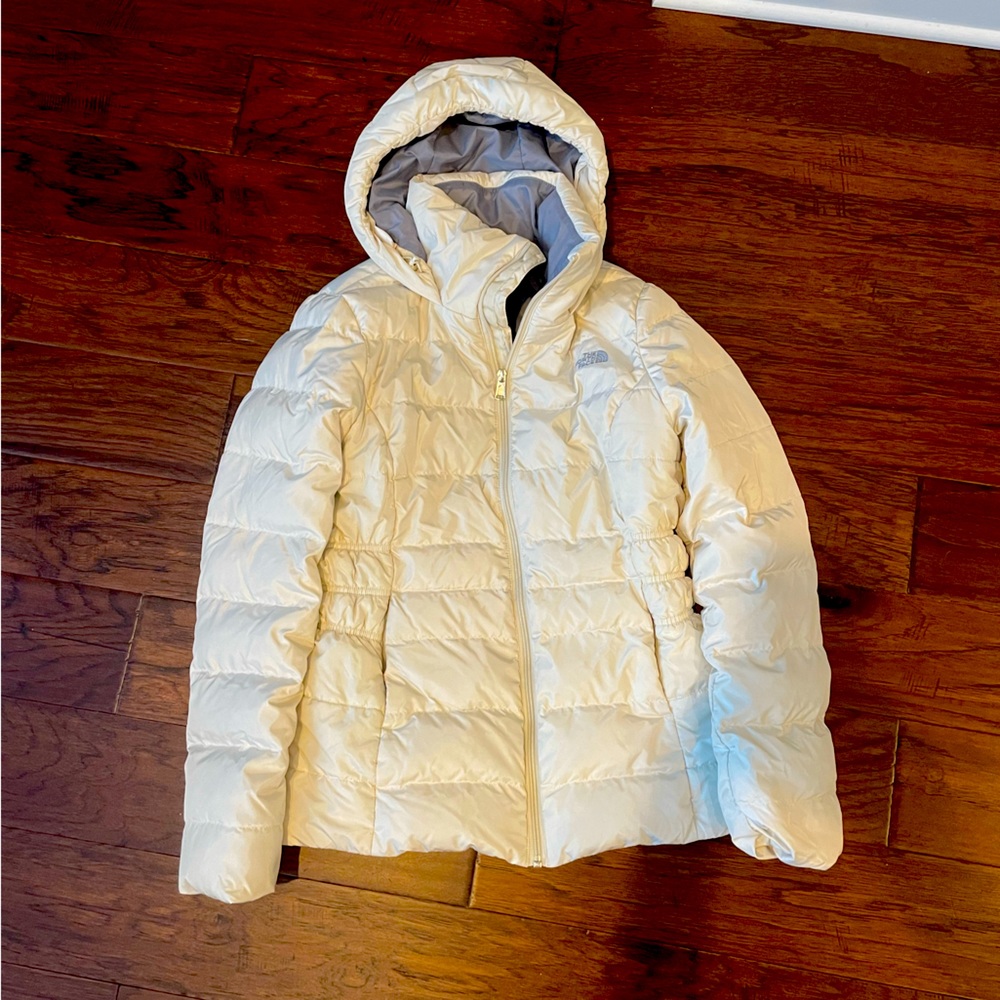 Womens North Face puffer coat